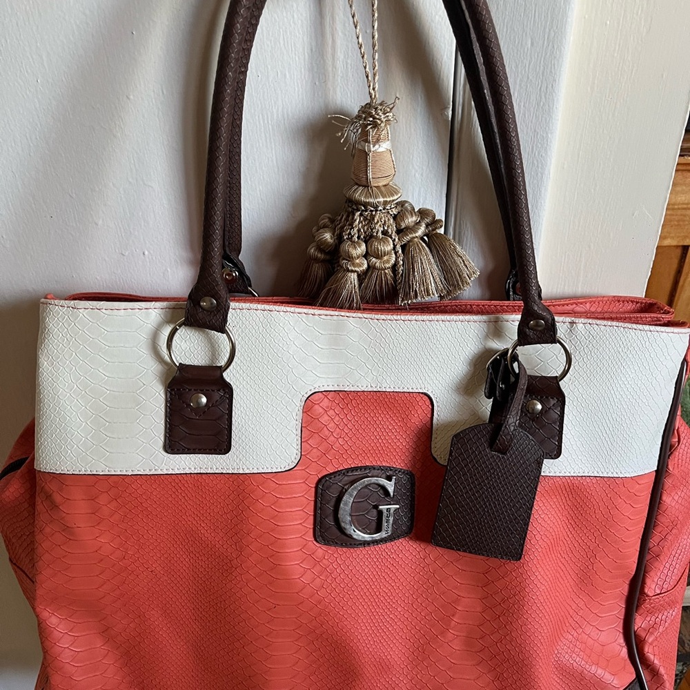 Guess overnight bag never used